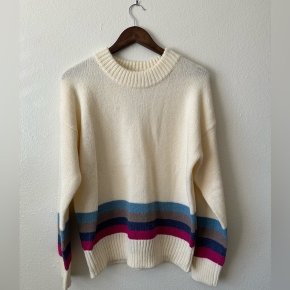eesome Sweaters - Striped Knit Sweater